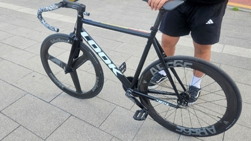 Safety concerns rise as fixies gain popularity among Korean teenagers