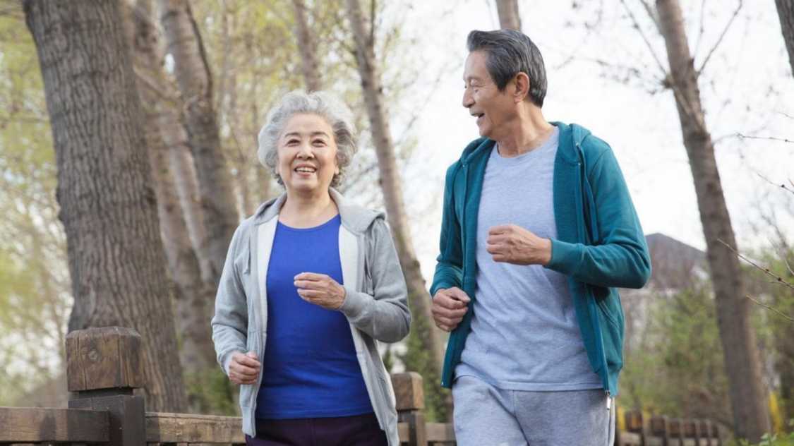 ‘숨찬 활동’ 하루 5분만 해도, 노인 인지기능 크게 향상