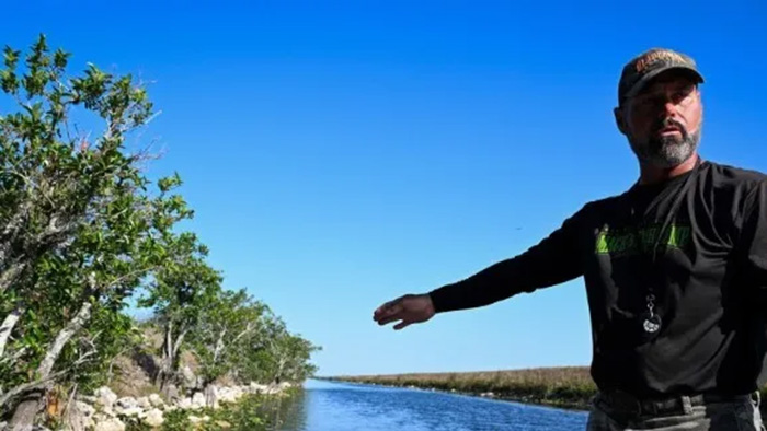 Severe drought strains wildlife and tourism in Florida's Everglades