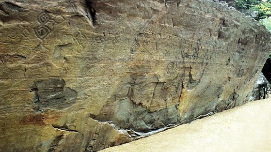 Bangucheon petroglyphs raise expectations for Unesco inscription