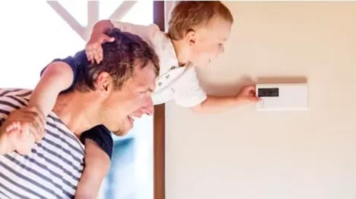 Does turning the air conditioning off when you’re not home actually save energy? Three engineers run